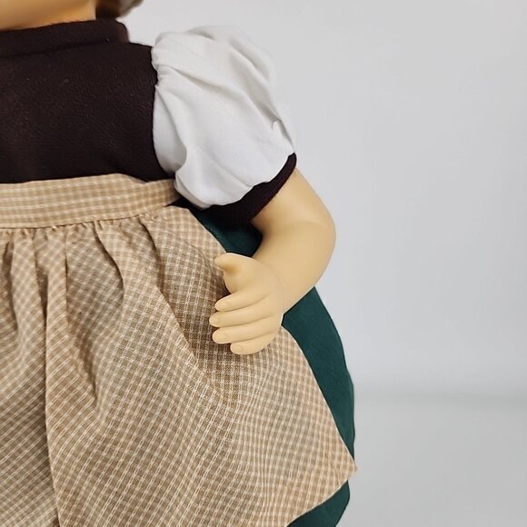 Goebel MJ Hummel 16" Porcelain Doll Valentine Gift Exclusive Edition RARE 98' - Picture 5 of 14